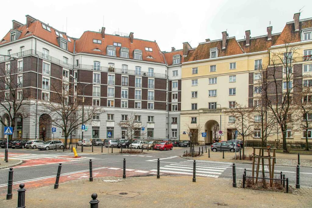 Wyzwolenia , Lazienki Park & Zbawiciela Sq. 2' Leilighet Warszawa